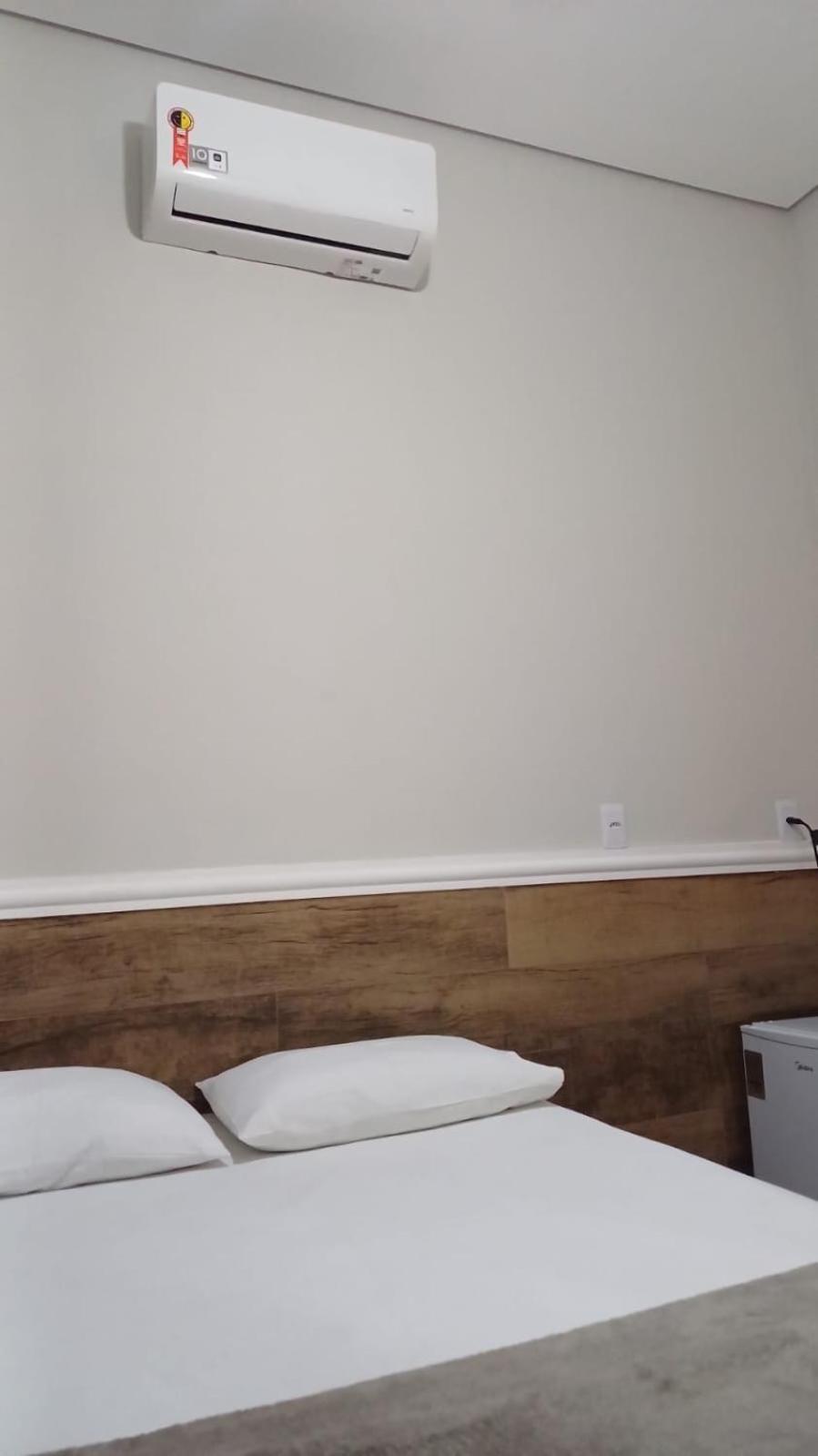Hotel Nixon Proximo, Rodoviaria, Prefeitura E A Matriz Central Itai  ภายนอก รูปภาพ